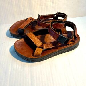 Teva Vintage Walk Around Womens Brown Leather Hiking Sandals Size 7